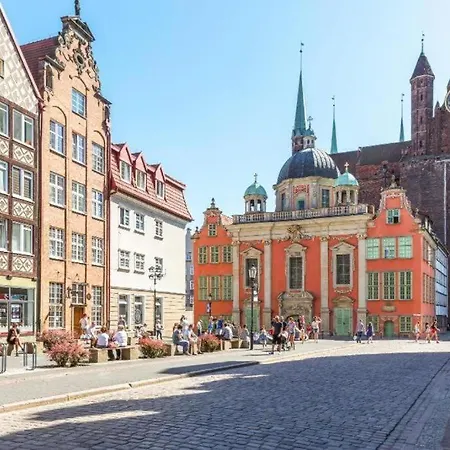 Urbannestgroup Lakowa60a * Gdańsk